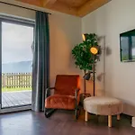 Obermoeschach 10 *