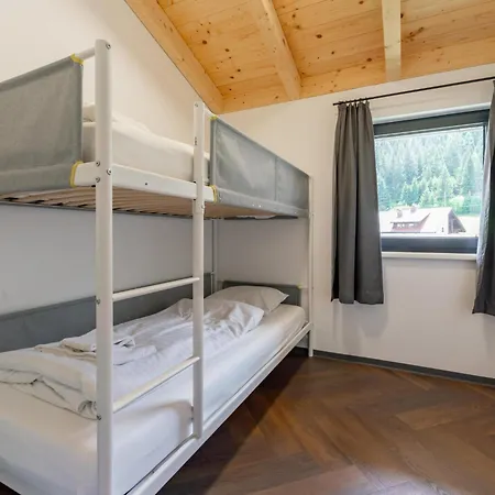 Ferienhaus Obermoeschach 10 *