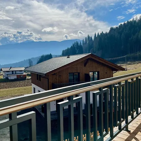 Ferienhaus Obermoeschach 10 *