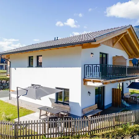 Ferienhaus Obermoeschach 10 *