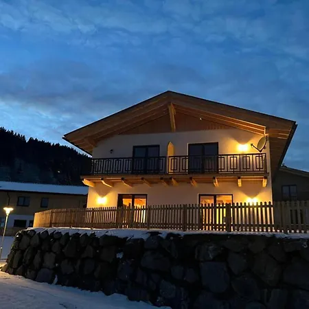 Ferienhaus Obermoeschach 10 *