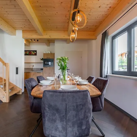 Obermoeschach 10 * Obermoschach