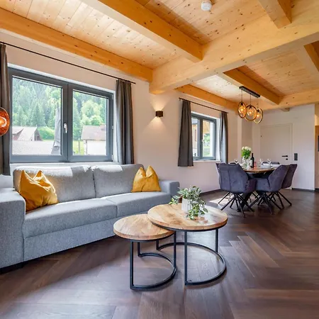 Ferienhaus Obermoeschach 10